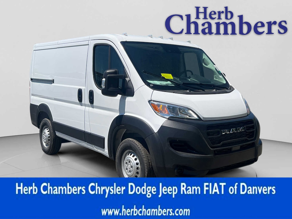 New 2026 Ram ProMaster PROMASTER 1500 TRADESMAN CARGO VAN LOW ROOF 118' W Cargo Van