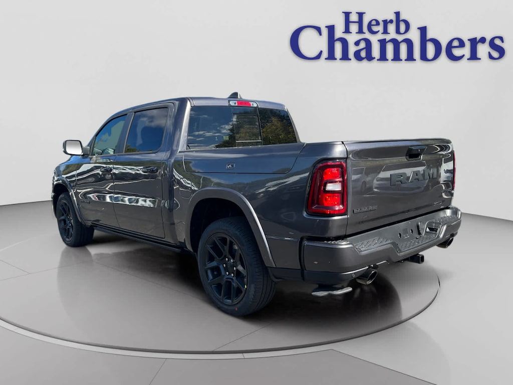 New 2026 Ram 1500 LARAMIE CREW CAB 4X4 5'7 BOX Pickup