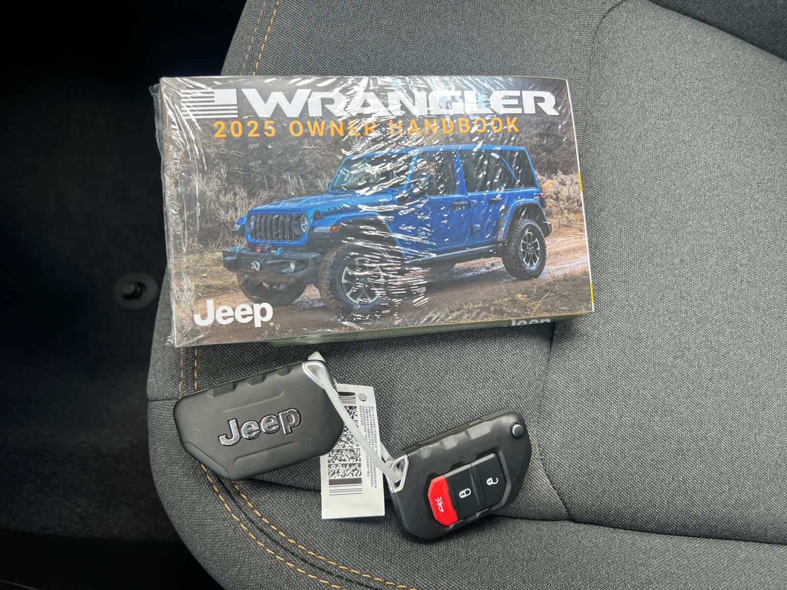 new 2025 Jeep Wrangler car, priced at $42,450