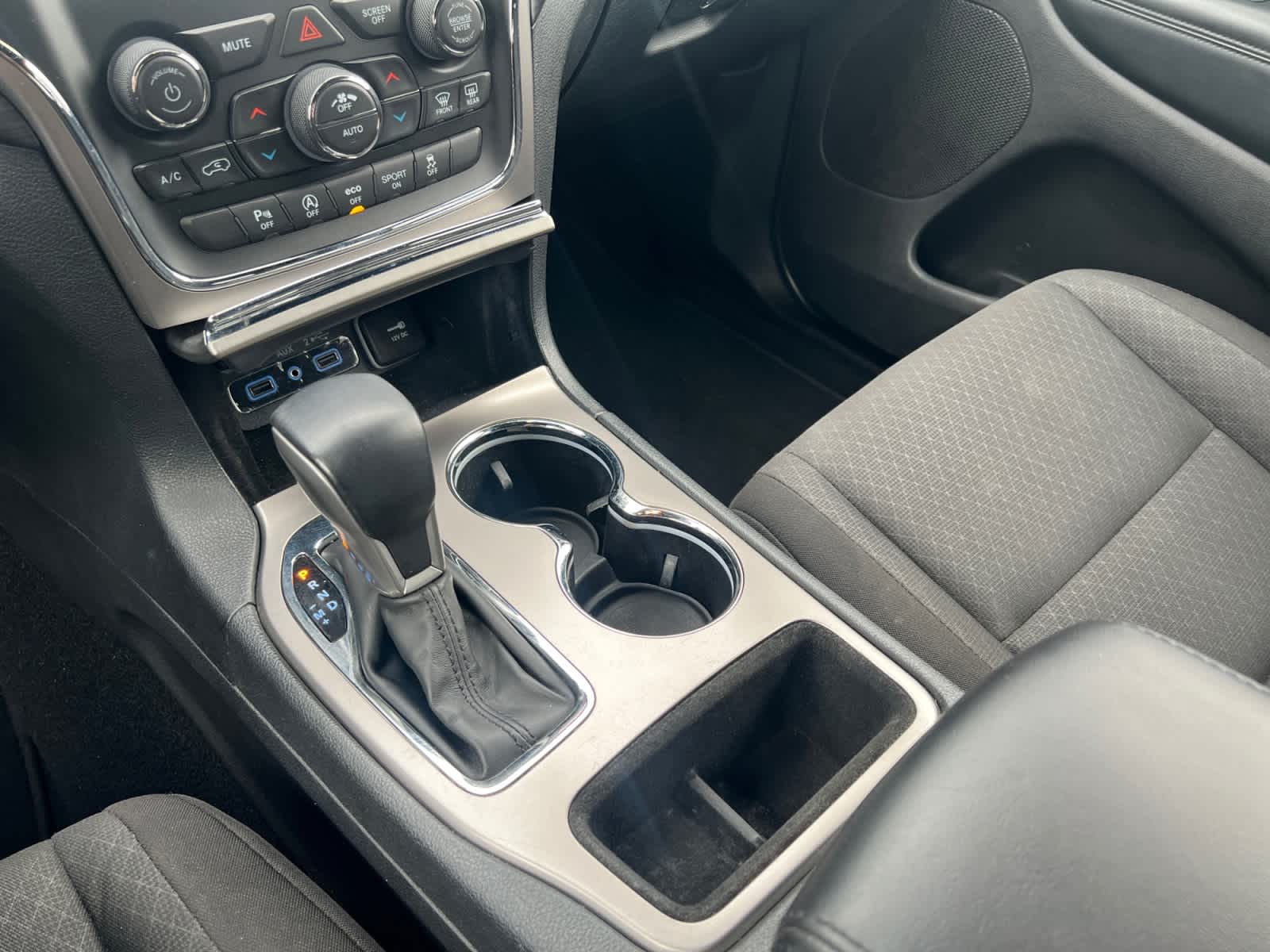 used 2021 Jeep Grand Cherokee car, priced at $18,997