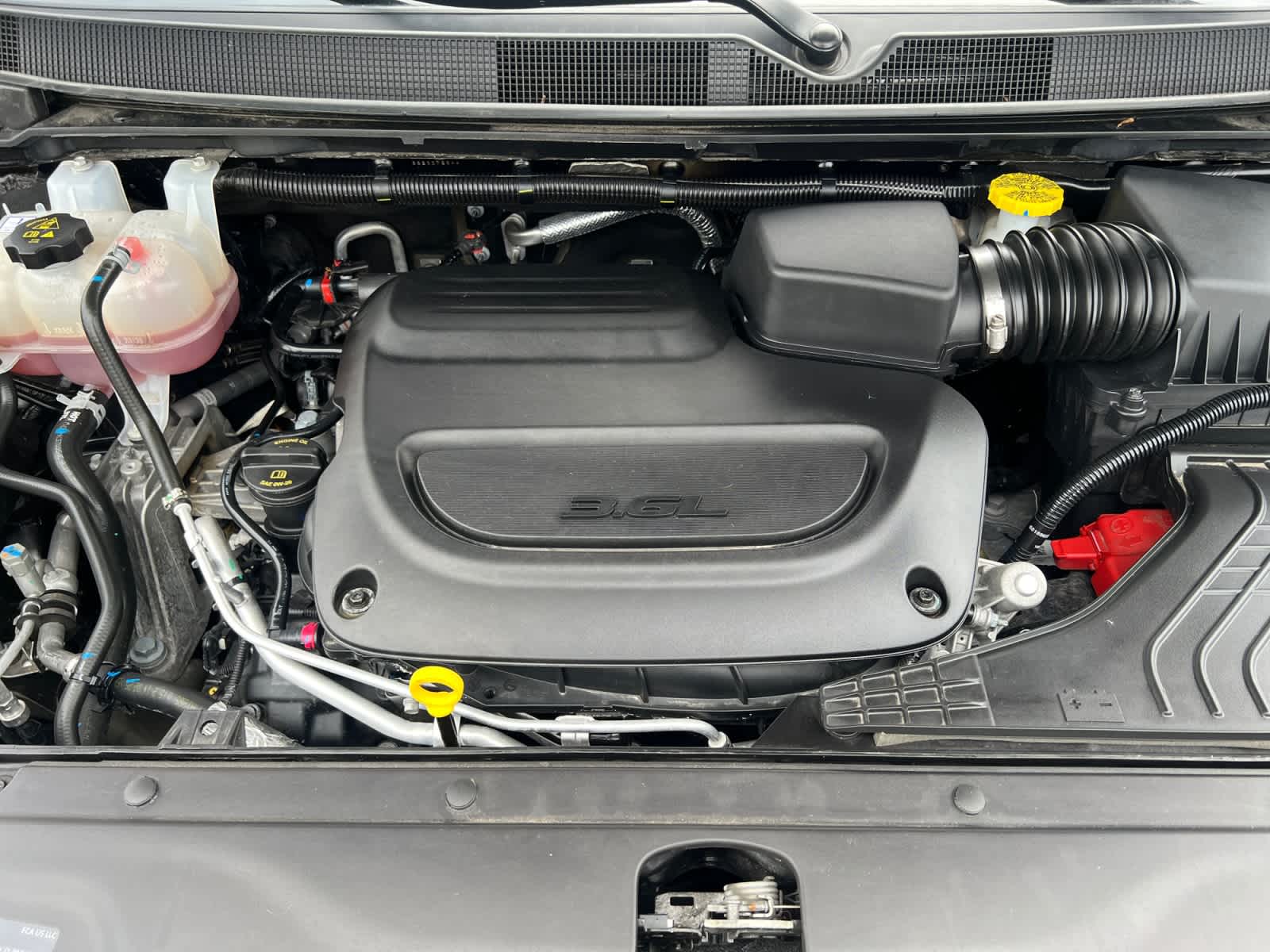 used 2025 Chrysler Pacifica car, priced at $33,497