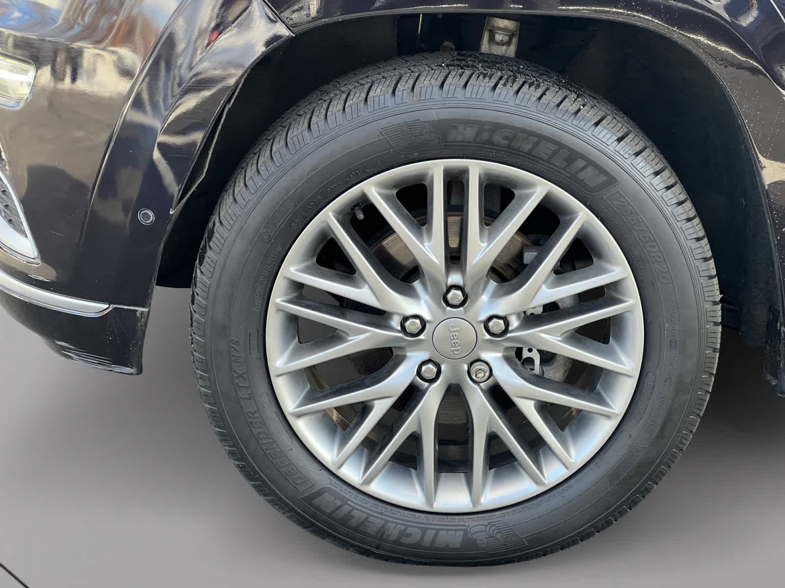 used 2018 Jeep Grand Cherokee car, priced at $21,497