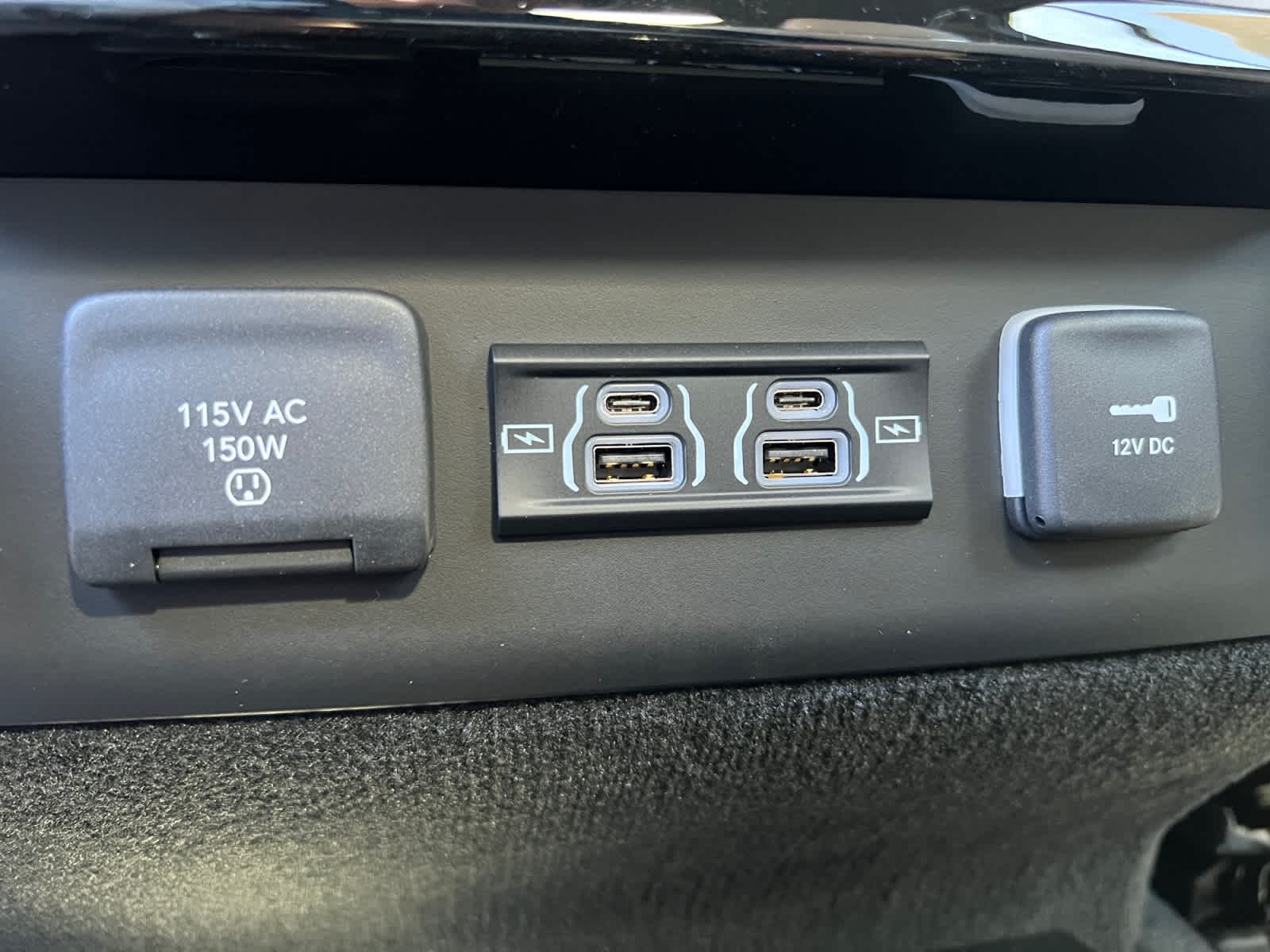 new 2026 Jeep Grand Wagoneer car, priced at $72,715