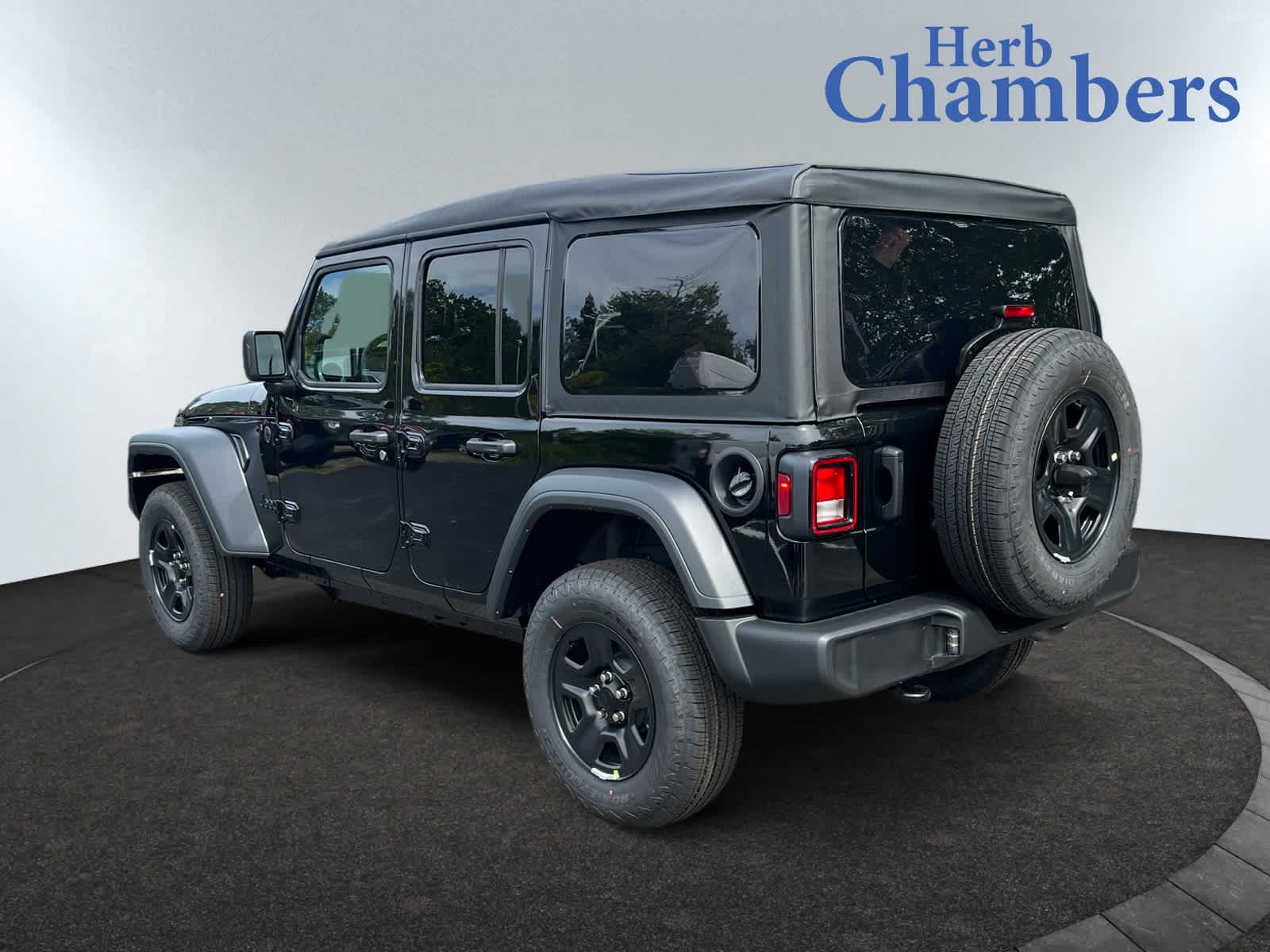 2025 Jeep Wrangler Sport photo 3