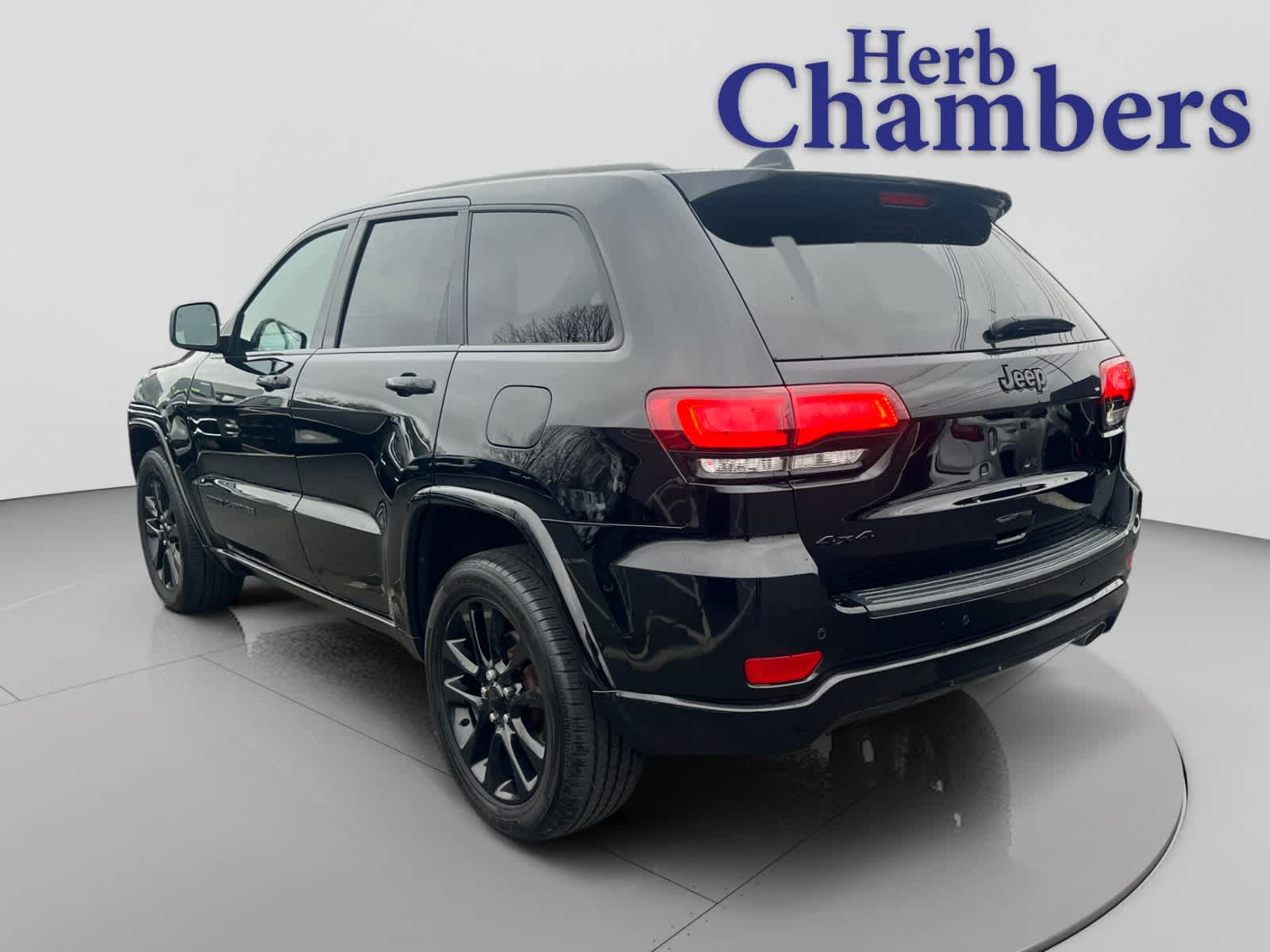 used 2019 Jeep Grand Cherokee car, priced at $20,297