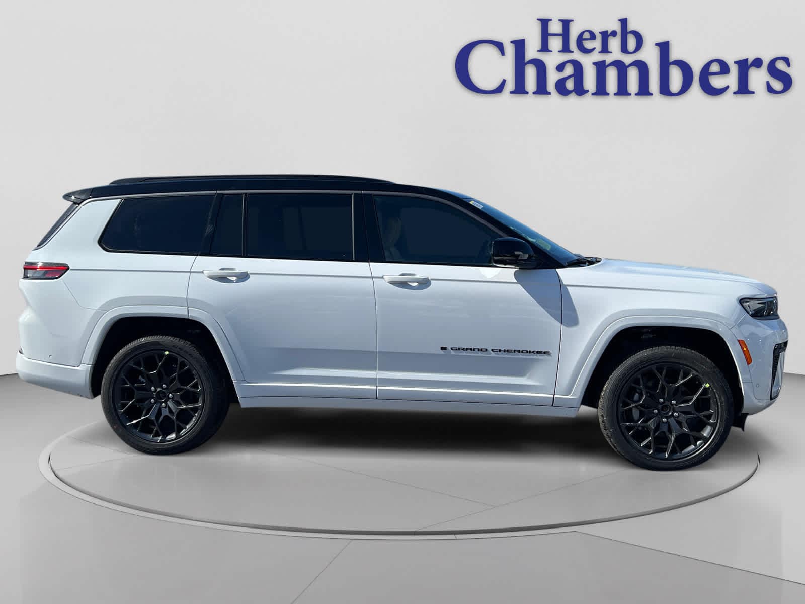 new 2026 Jeep Grand Cherokee car, priced at $66,215