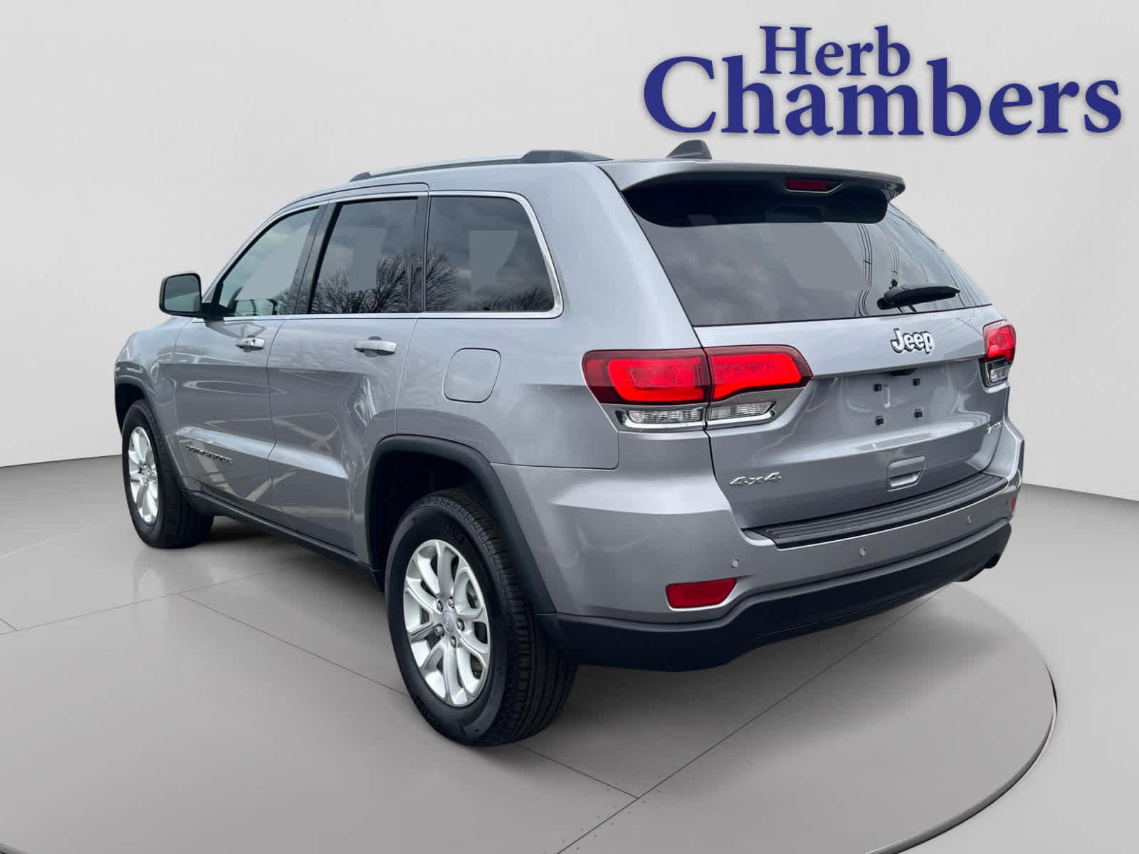 used 2021 Jeep Grand Cherokee car, priced at $18,997