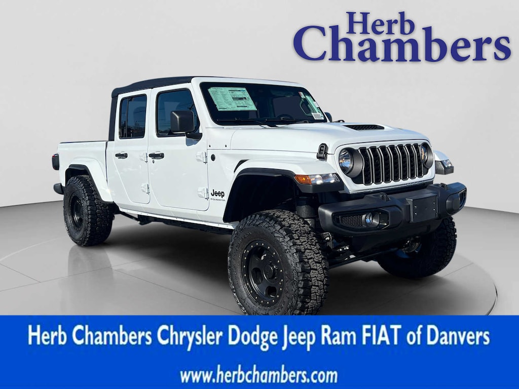 New 2025 Jeep Gladiator SPORT S 4X4 Pickup