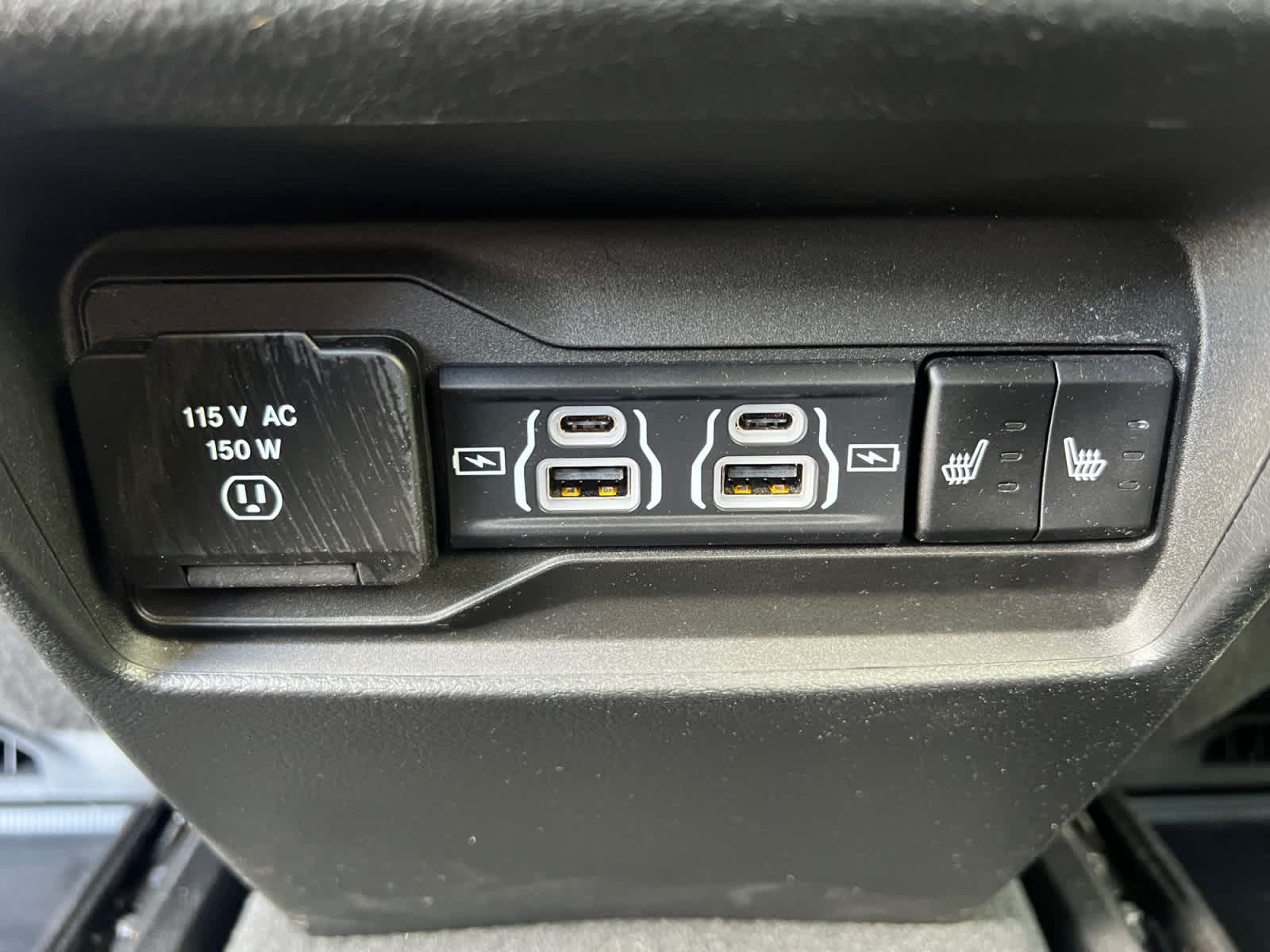 used 2023 Jeep Grand Cherokee car, priced at $35,297