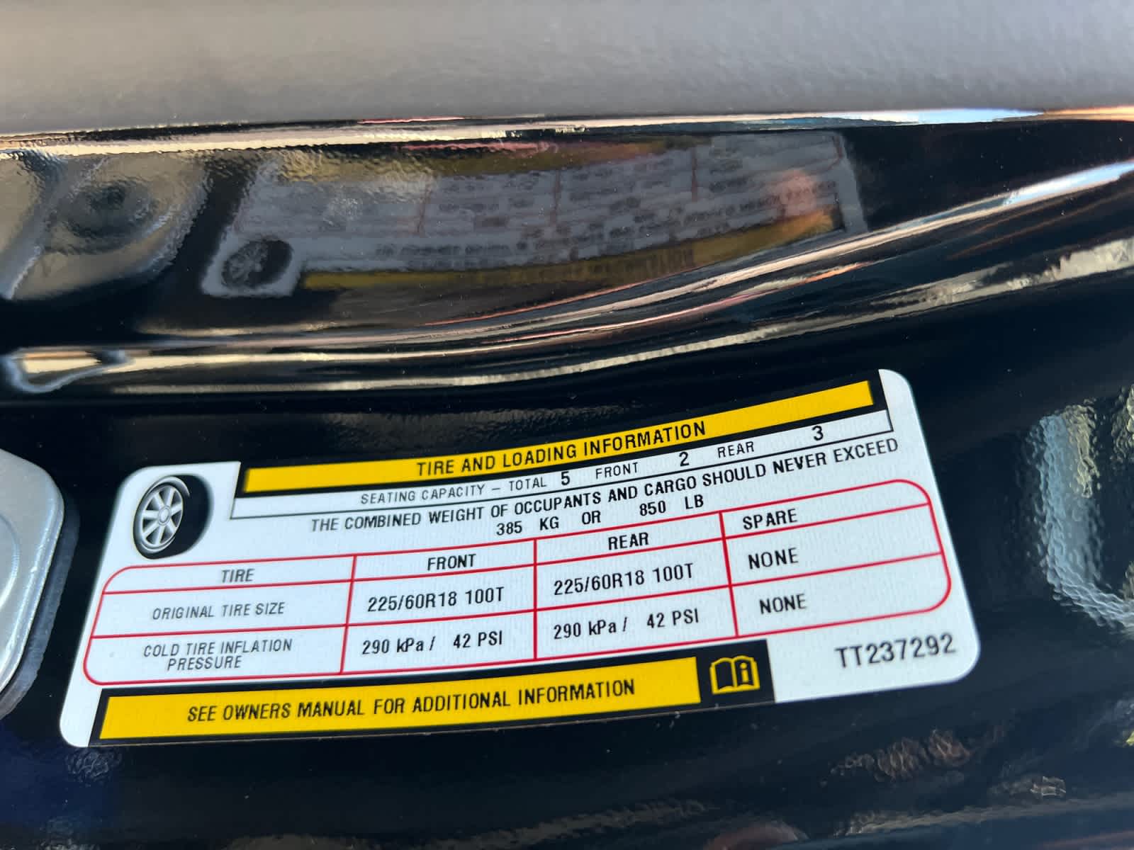 new 2026 Jeep Cherokee car, priced at $42,815