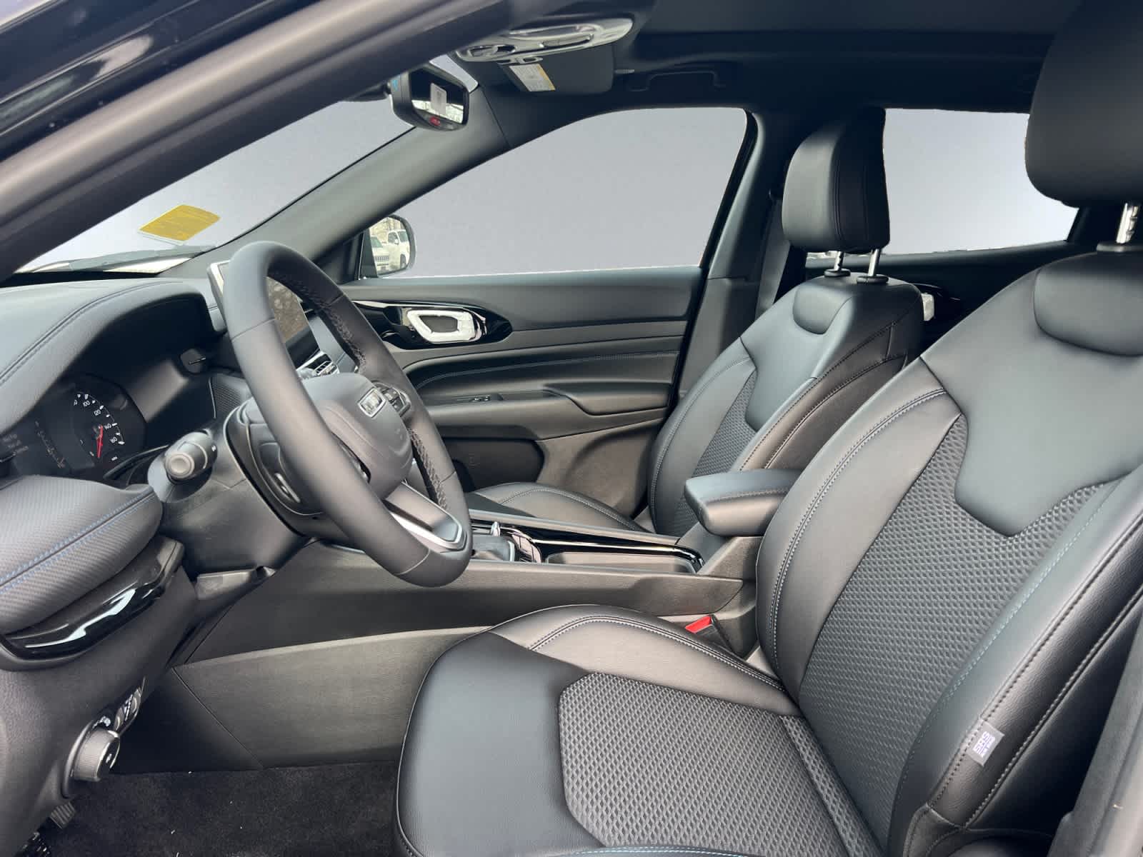 new 2026 Jeep Compass car, priced at $39,690