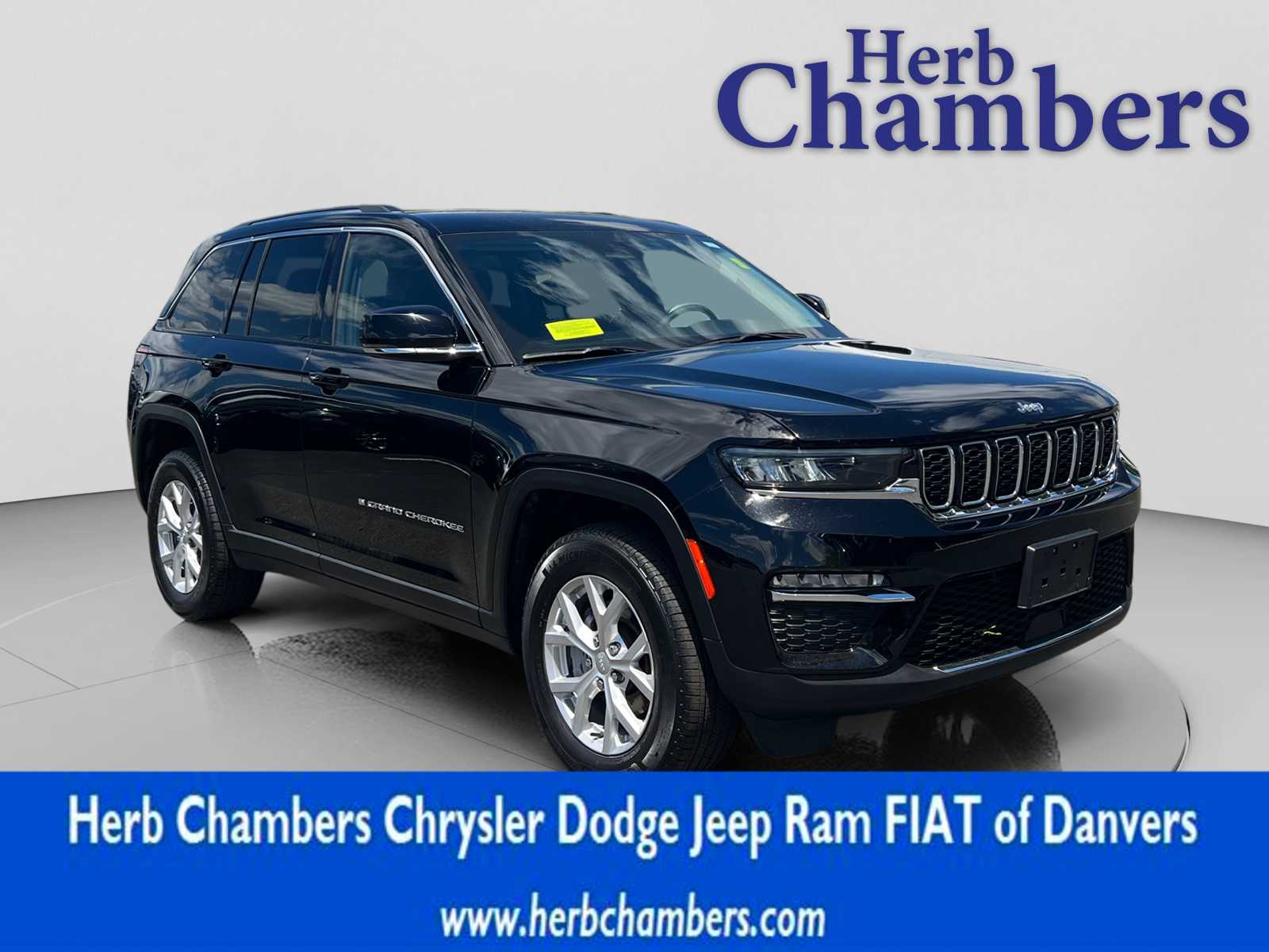 used 2023 Jeep Grand Cherokee car, priced at $35,297