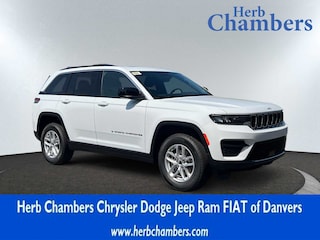 2025 Jeep Grand Cherokee LAREDO X 4X4 Sport Utility