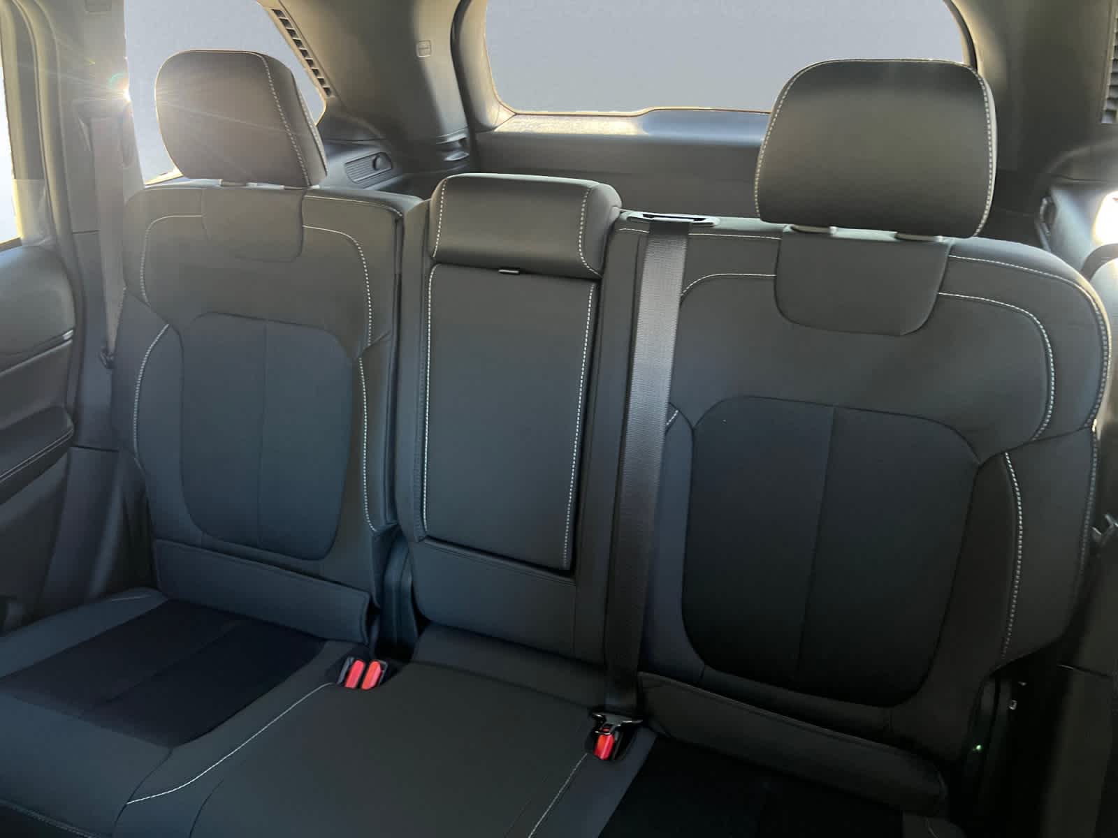 new 2025 Jeep Grand Cherokee car, priced at $38,180