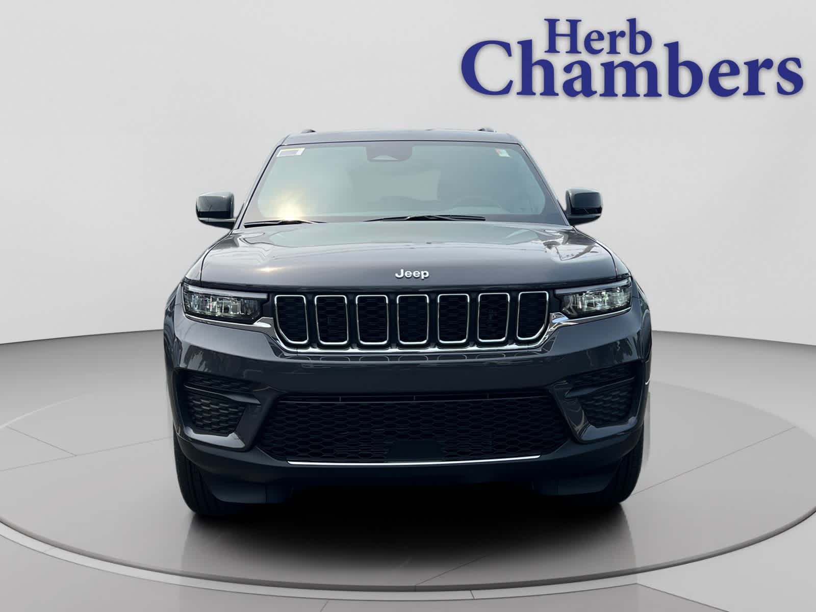 new 2025 Jeep Grand Cherokee car, priced at $39,770