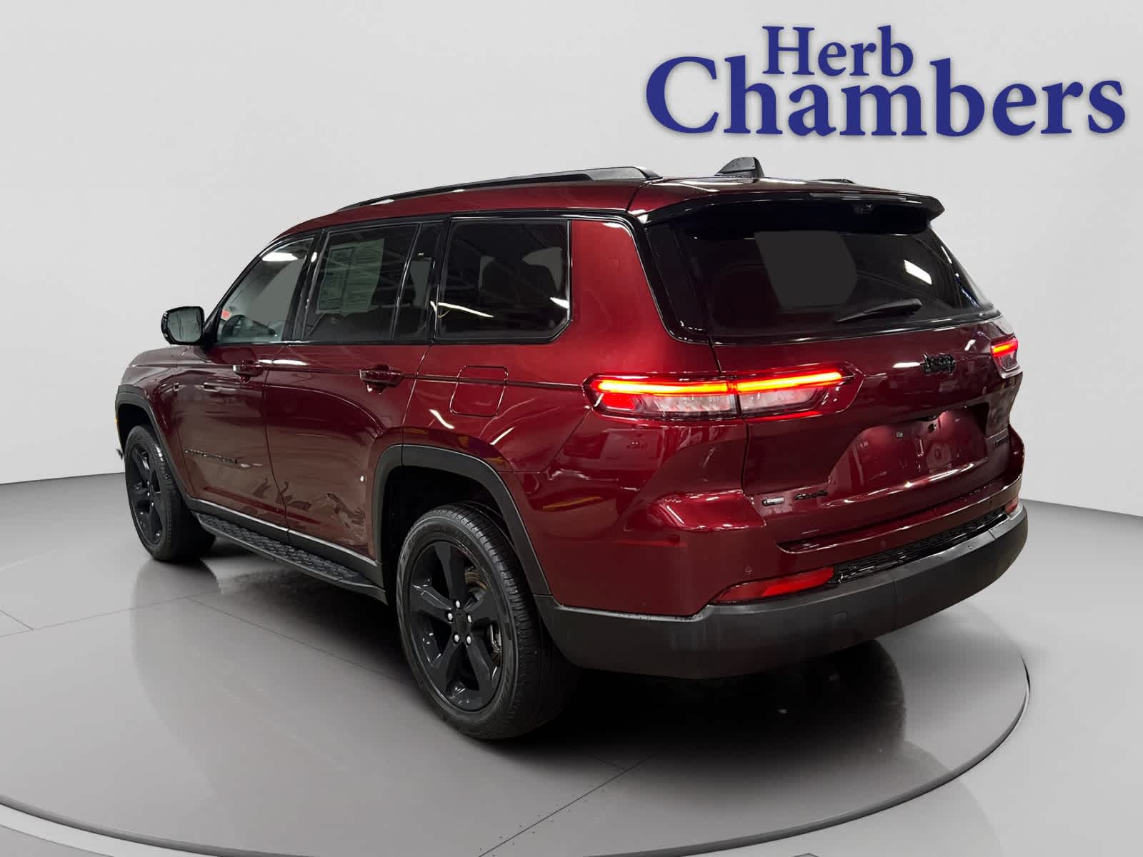 used 2023 Jeep Grand Cherokee car, priced at $36,897