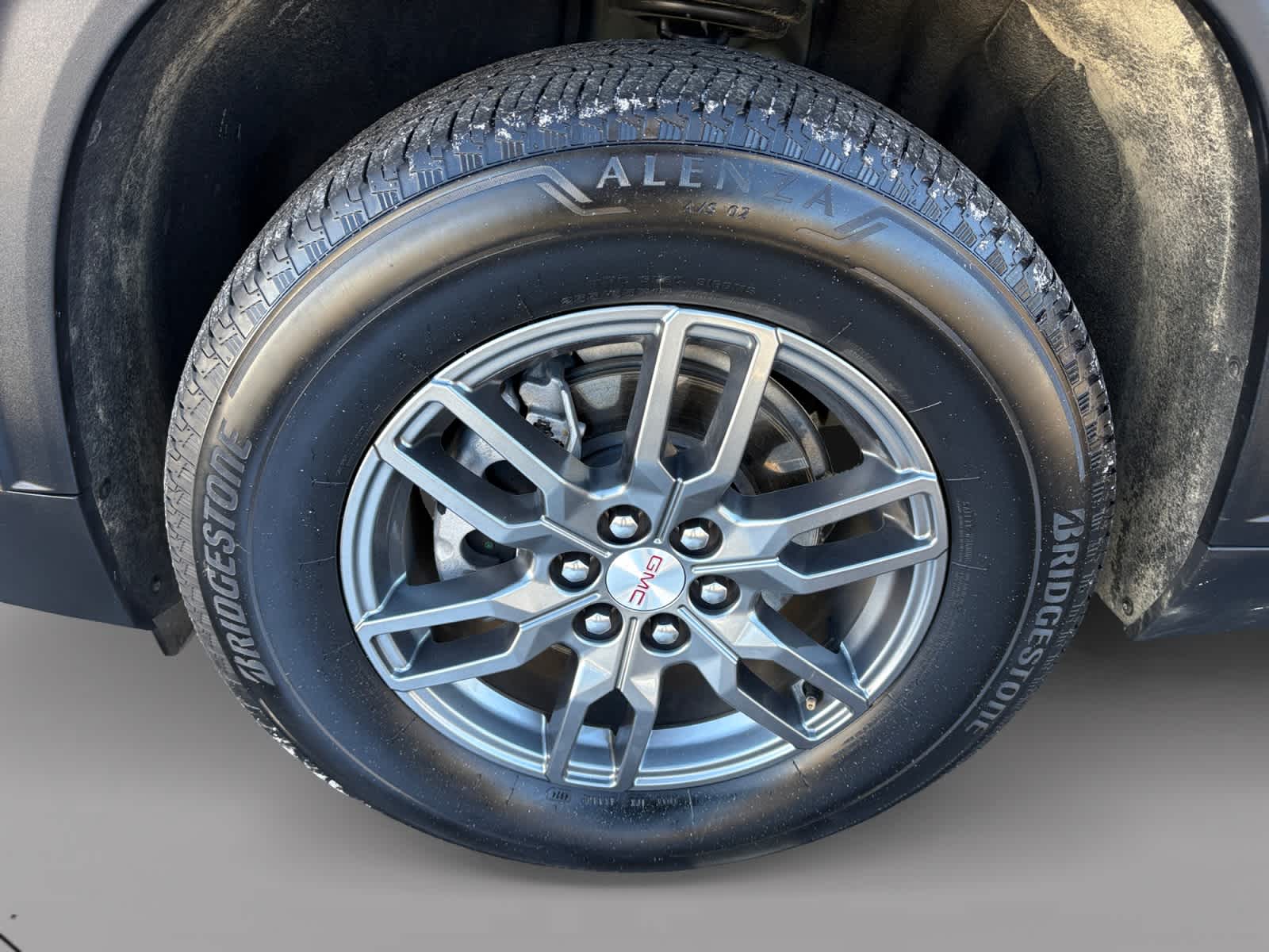 used 2025 GMC Acadia car, priced at $35,997