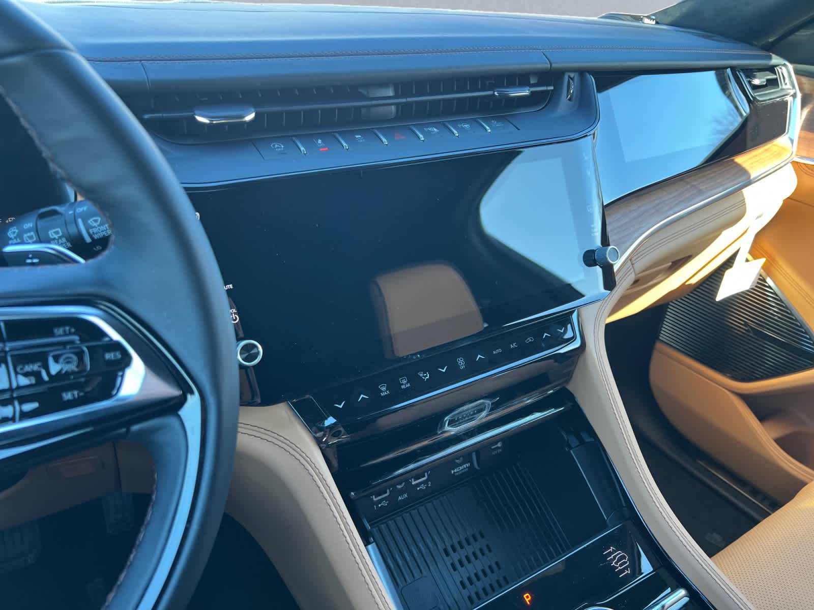 new 2026 Jeep Grand Cherokee car, priced at $66,215