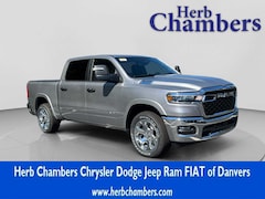 2025 Ram 1500 BIG HORN CREW CAB 4X4 5'7 BOX Pickup