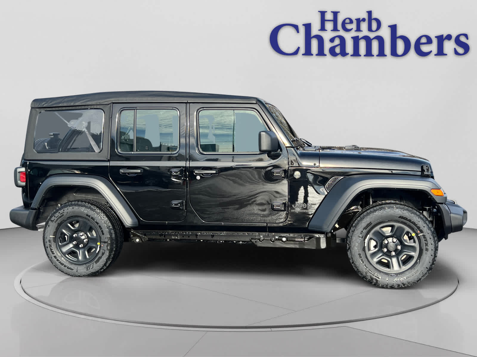 new 2026 Jeep Wrangler car, priced at $43,915