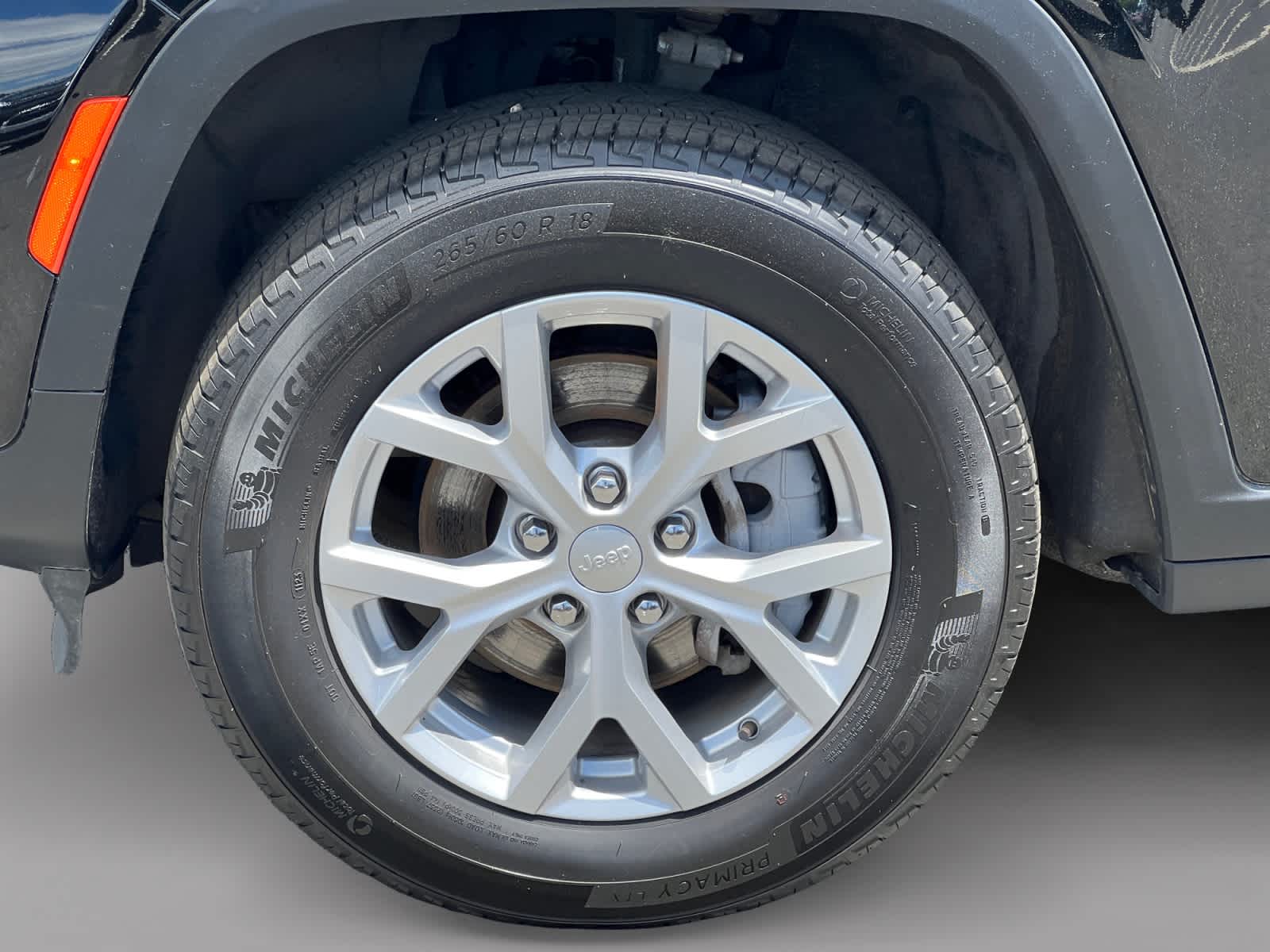 used 2023 Jeep Grand Cherokee car, priced at $35,297