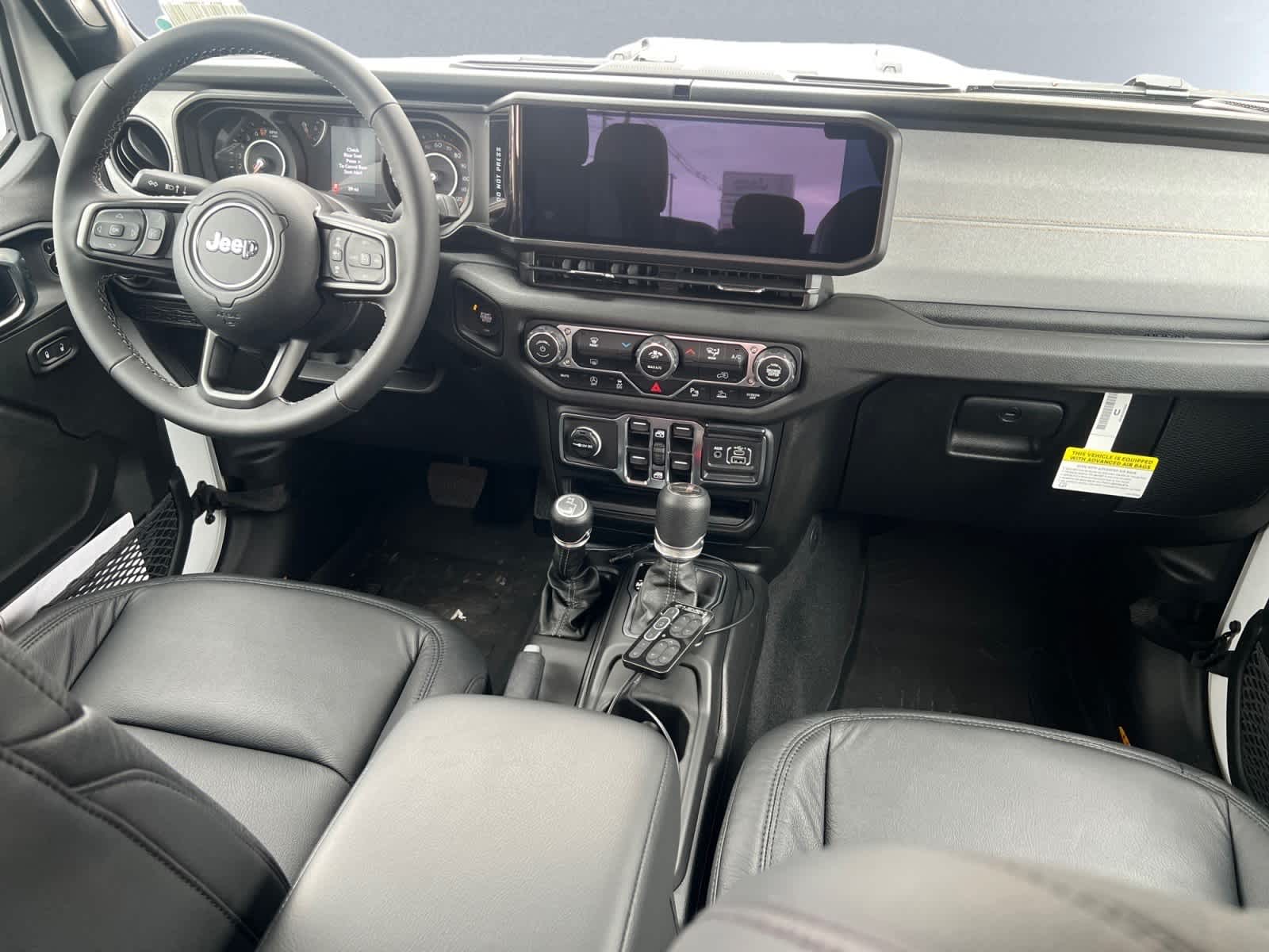 new 2025 Jeep Gladiator car, priced at $73,900