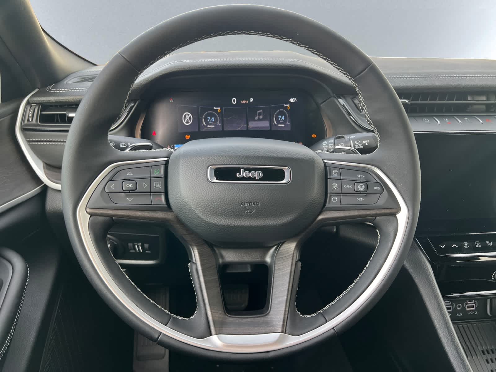 new 2026 Jeep Grand Cherokee car, priced at $48,750