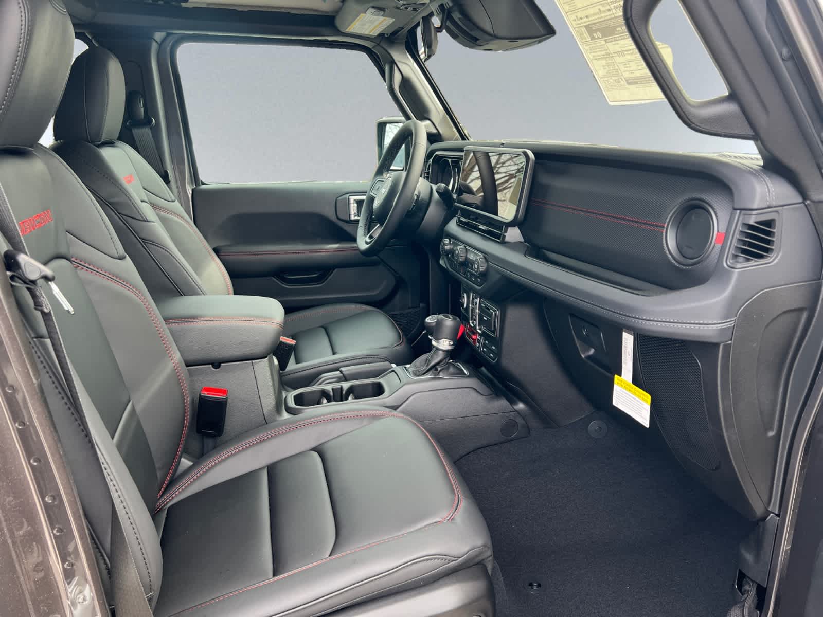 new 2026 Jeep Gladiator car, priced at $64,105