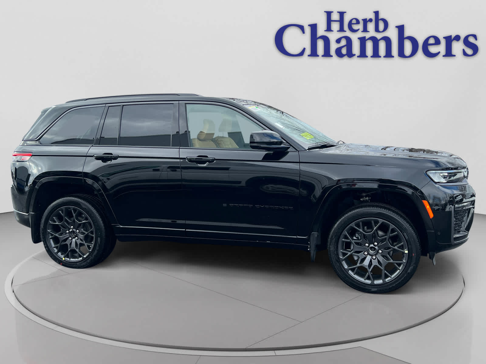 new 2026 Jeep Grand Cherokee car, priced at $65,335