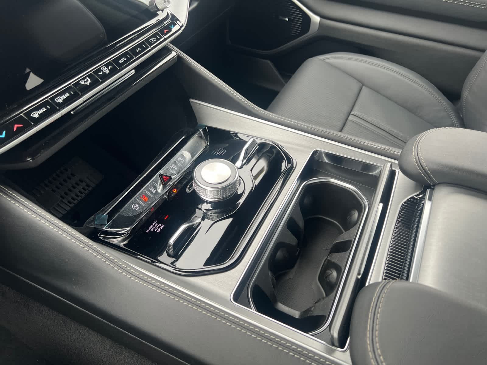 new 2026 Jeep Grand Wagoneer car, priced at $82,880