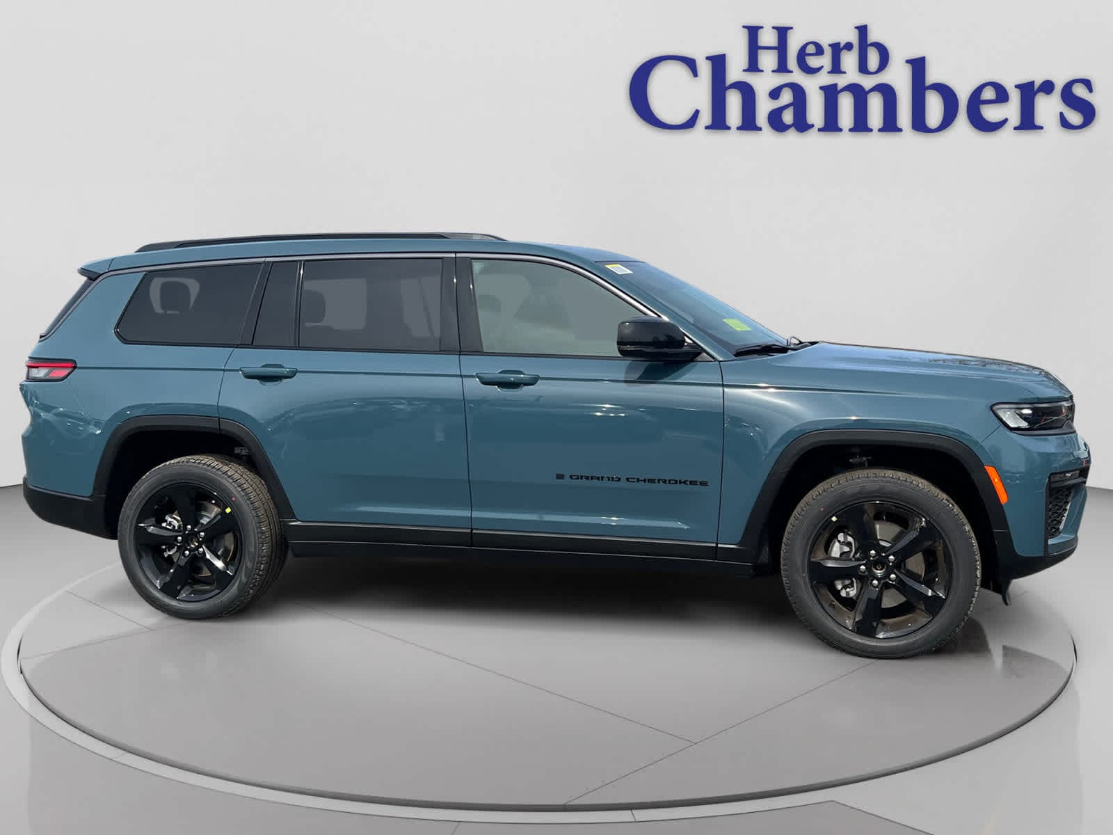new 2026 Jeep Grand Cherokee car, priced at $52,630