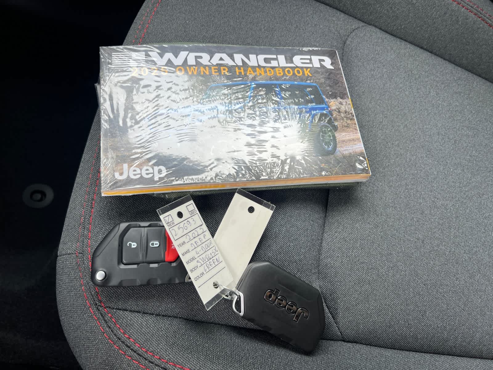 new 2025 Jeep Wrangler car, priced at $54,605