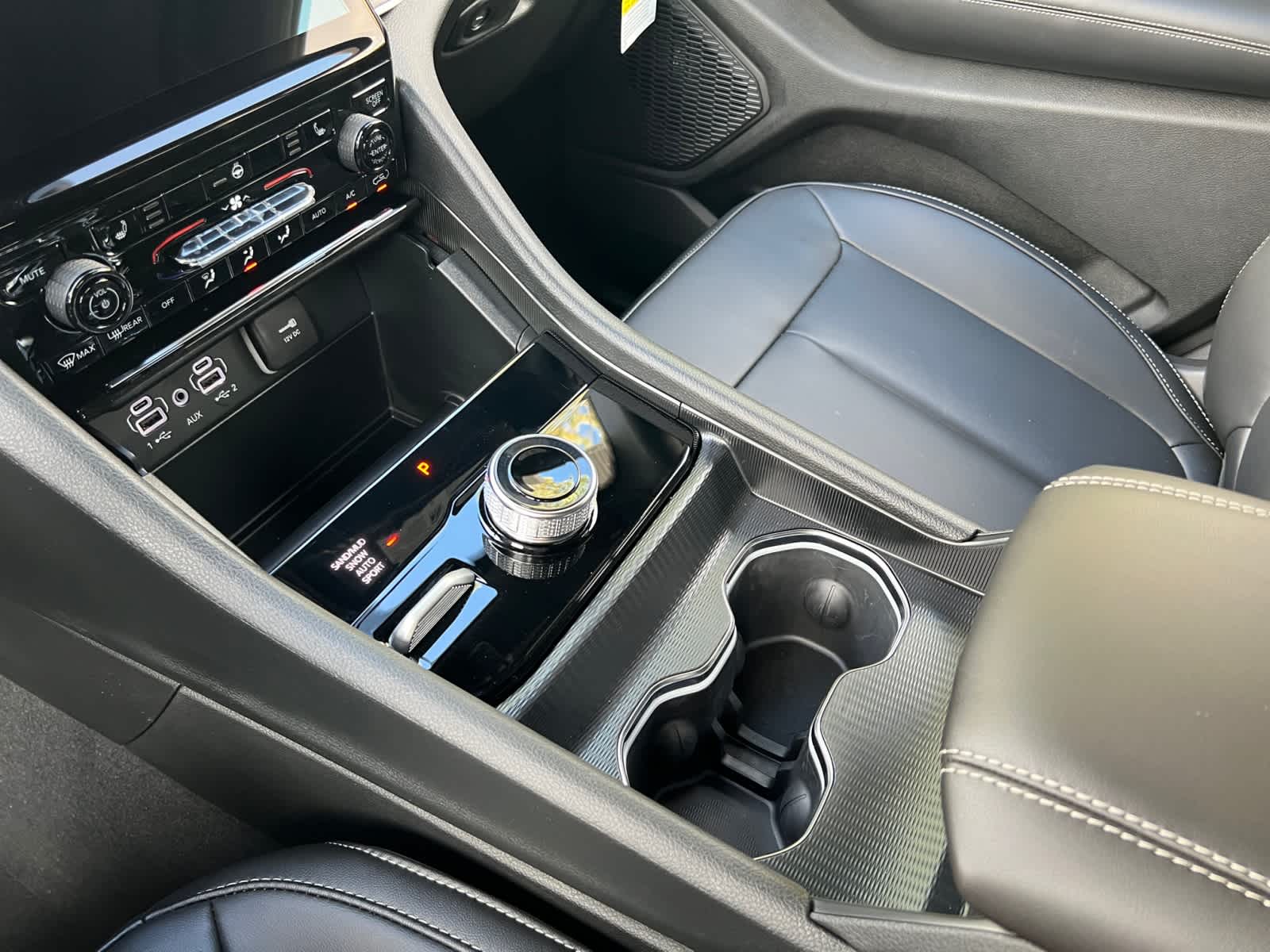 new 2025 Jeep Grand Cherokee car, priced at $47,405