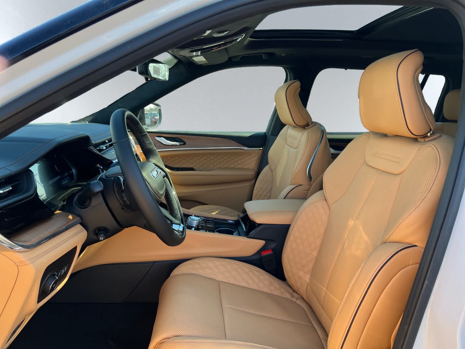 new 2026 Jeep Grand Cherokee car, priced at $66,215