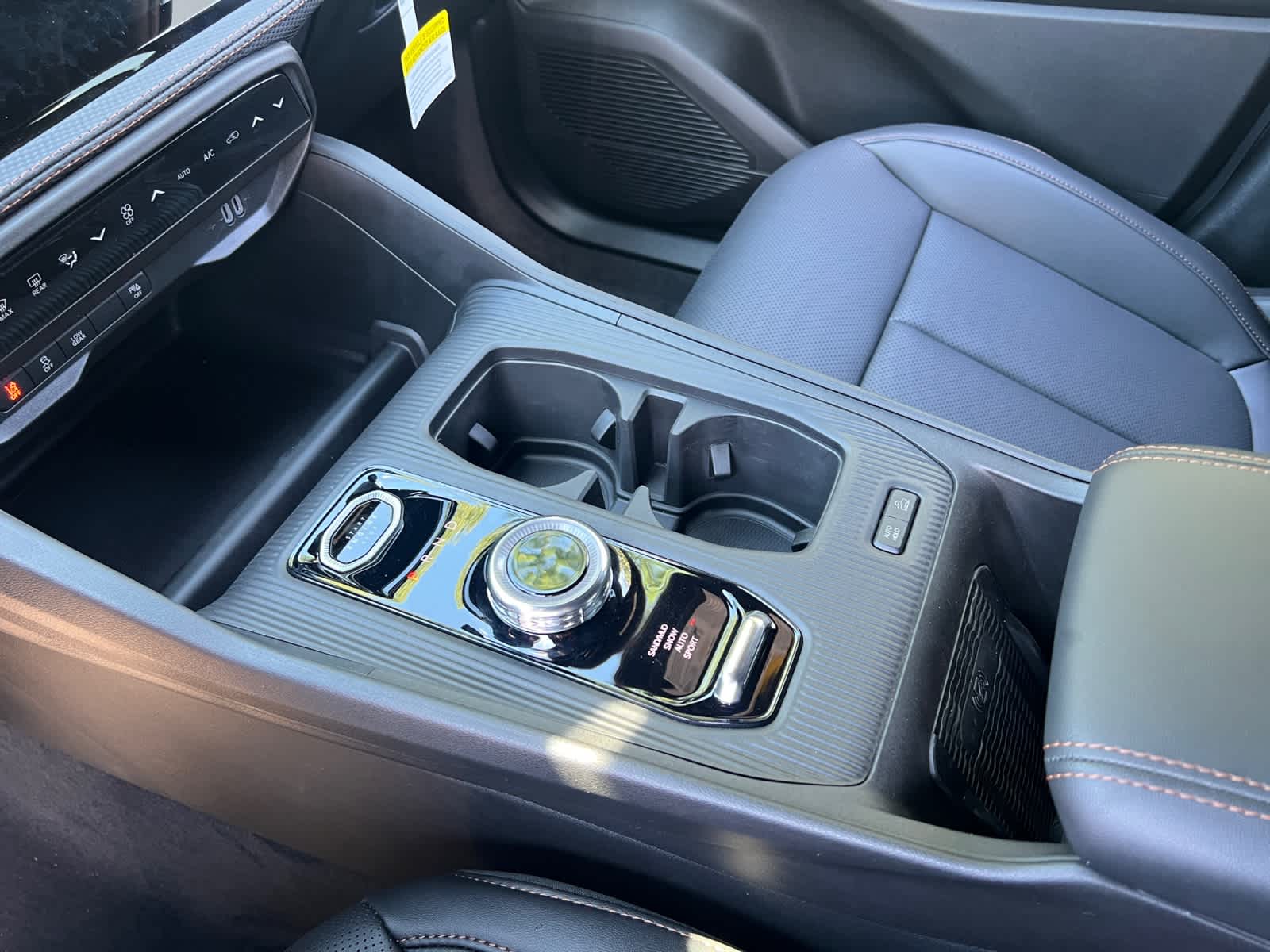 new 2026 Jeep Cherokee car, priced at $42,815