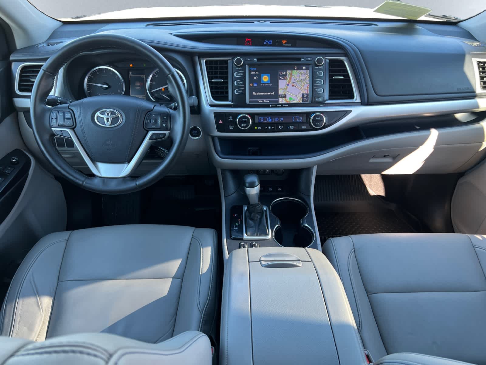 used 2018 Toyota Highlander car, priced at $23,197