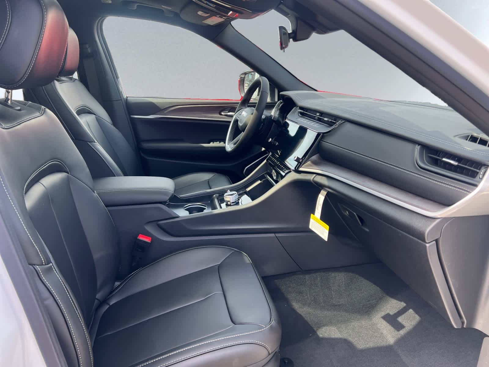 new 2026 Jeep Grand Cherokee car, priced at $50,155