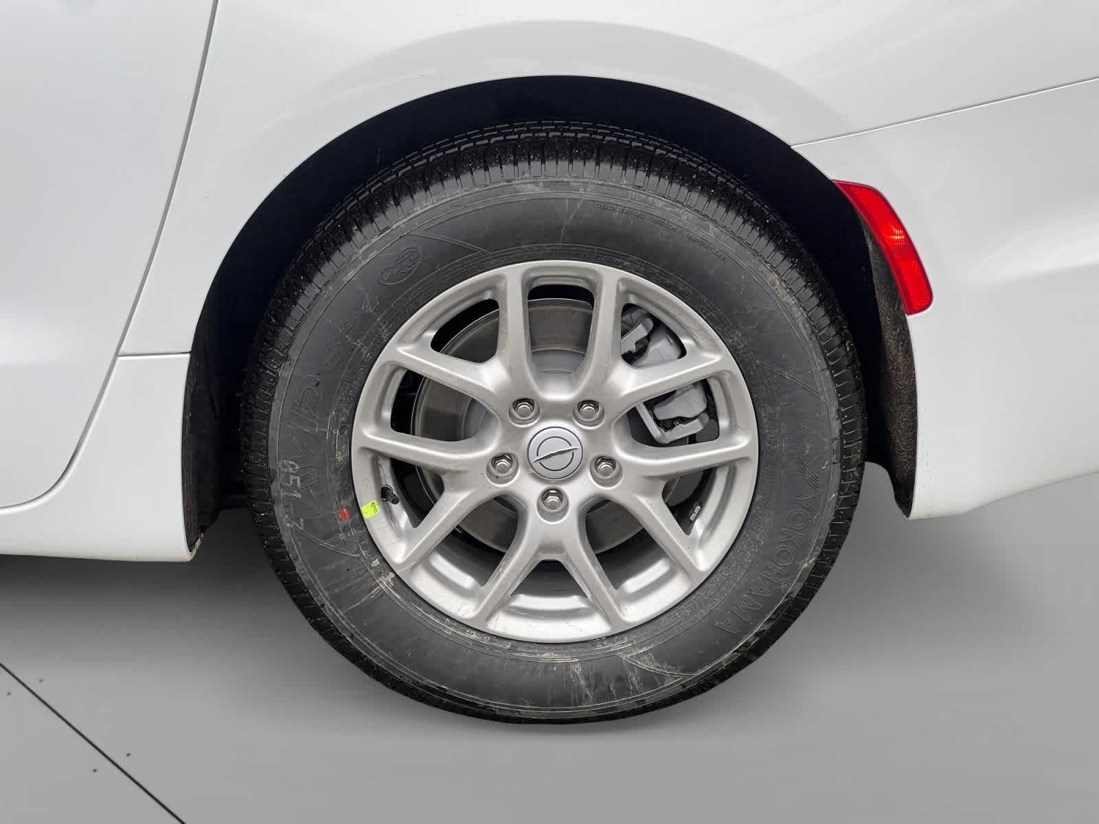 new 2026 Chrysler Pacifica car, priced at $46,665