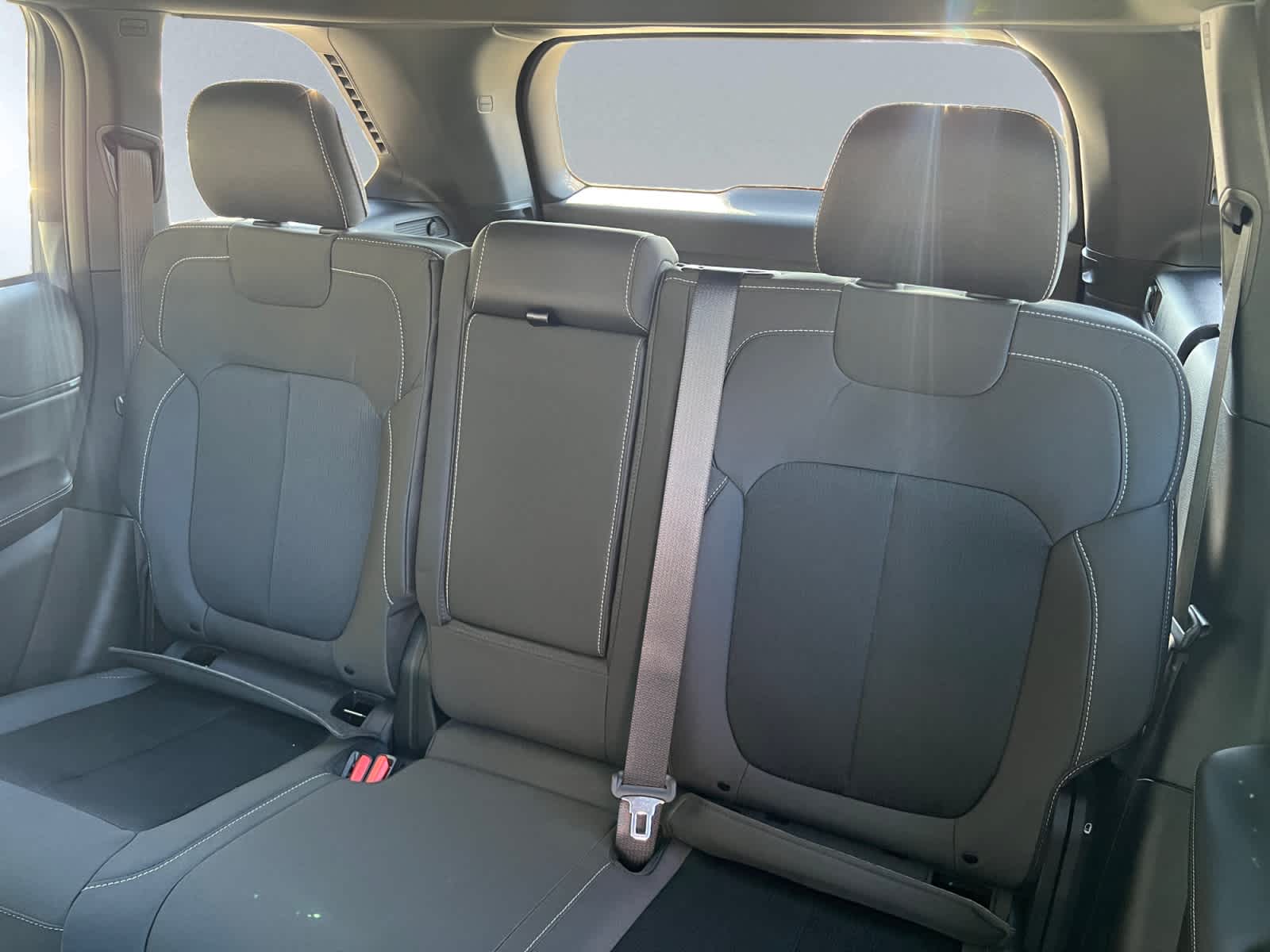 new 2025 Jeep Grand Cherokee car, priced at $38,775