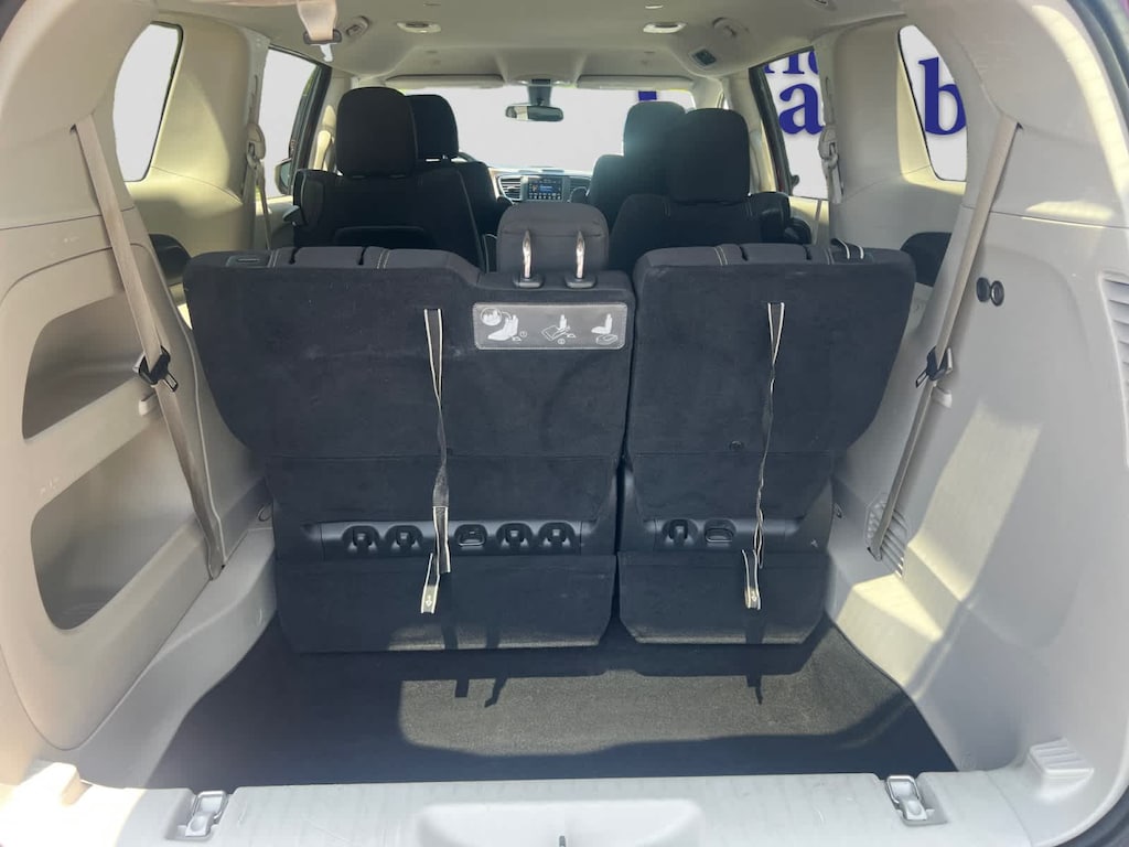 Used 2020 Chrysler Voyager LX Van