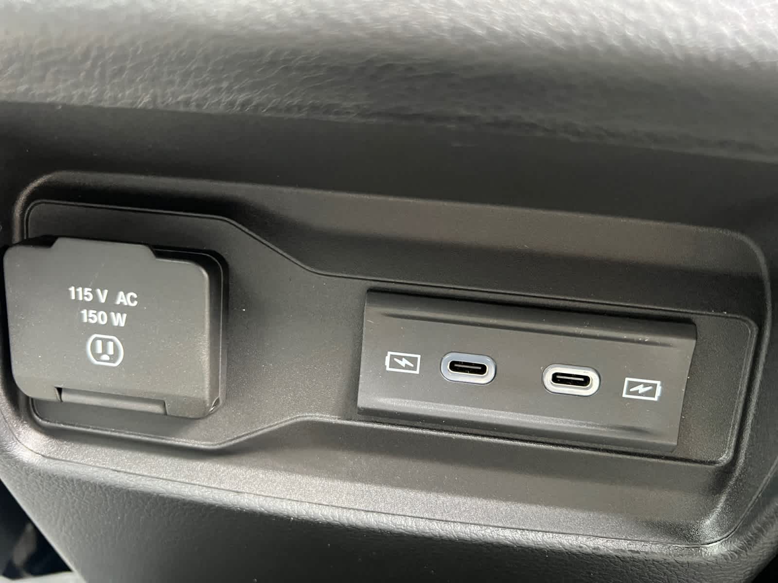 new 2026 Jeep Grand Cherokee car, priced at $48,170