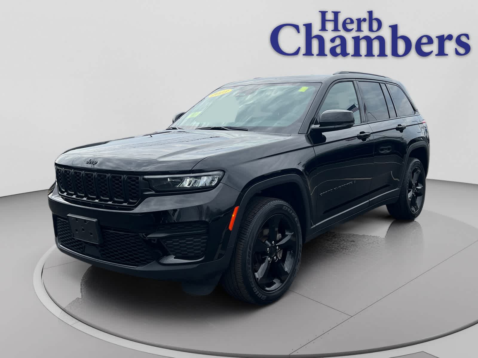 used 2023 Jeep Grand Cherokee car, priced at $31,797