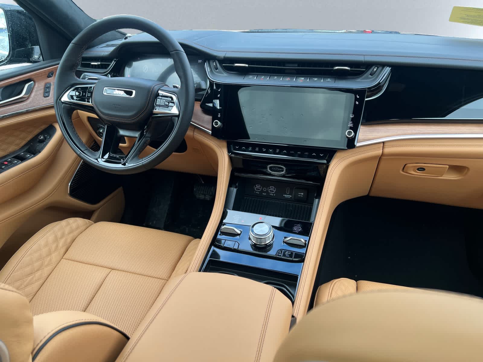 new 2026 Jeep Grand Cherokee car, priced at $65,335