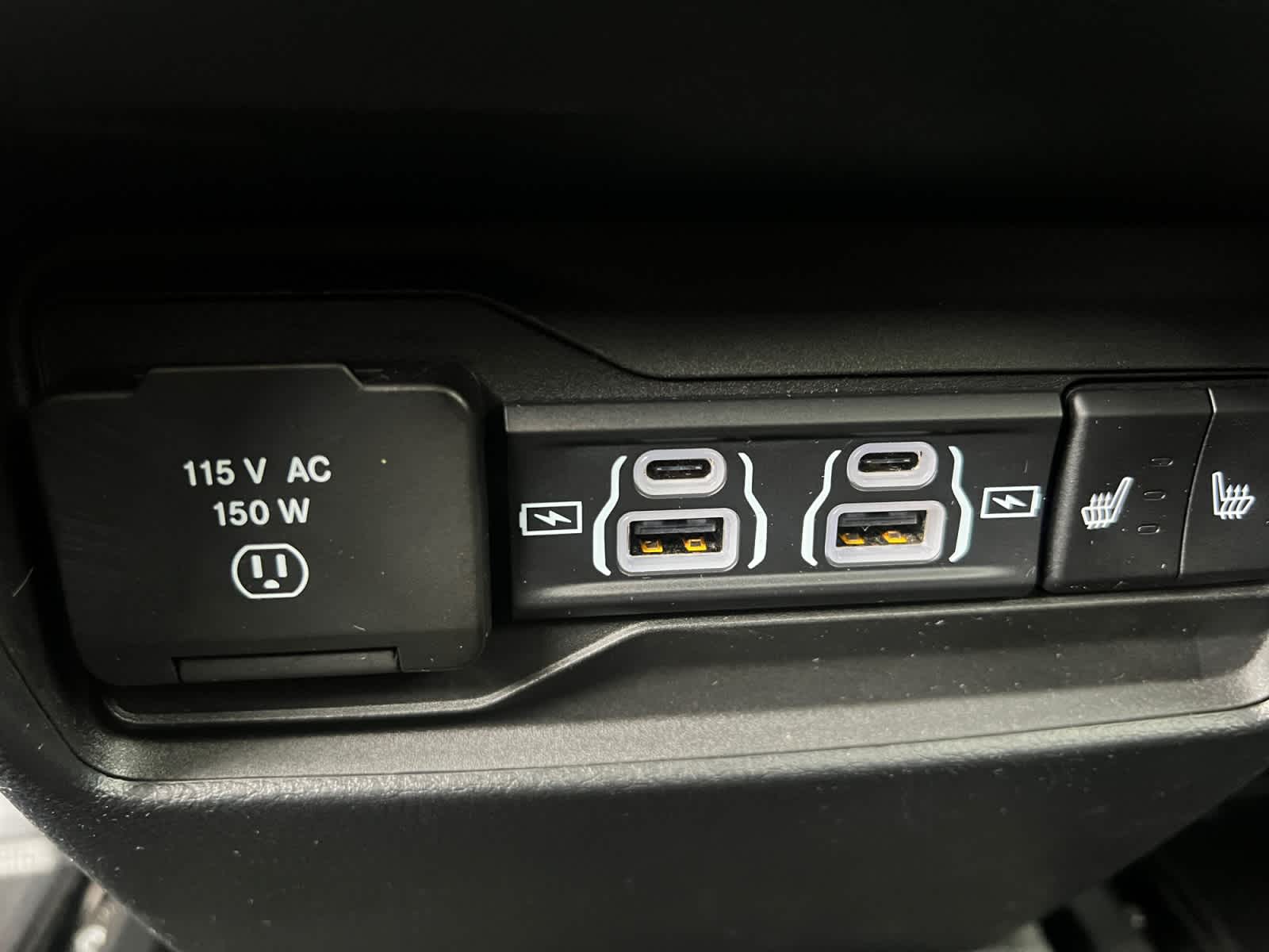 used 2023 Jeep Grand Cherokee car, priced at $34,497