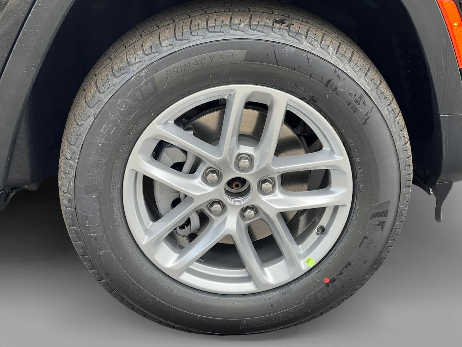 new 2025 Jeep Grand Cherokee car, priced at $38,775