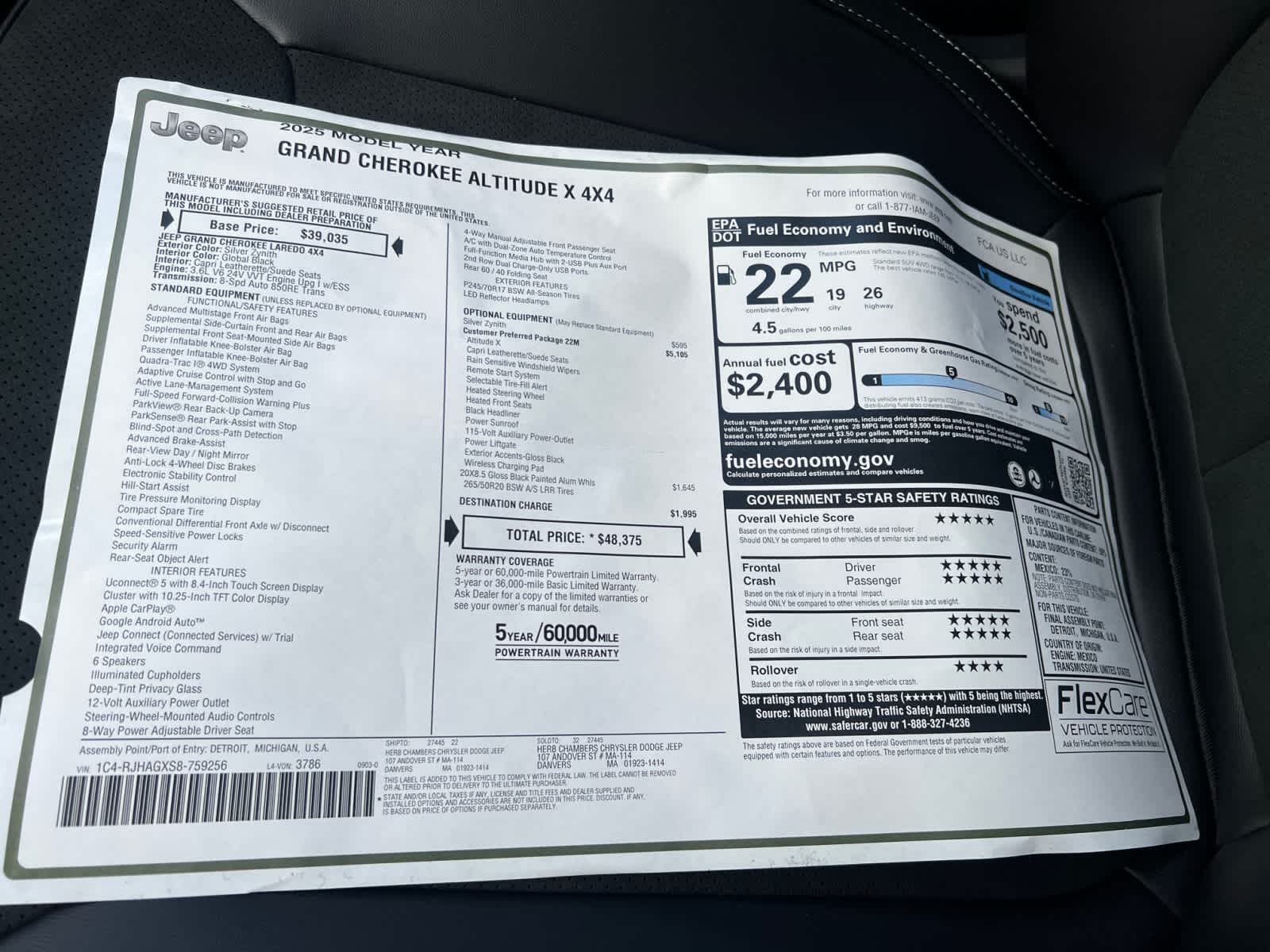 new 2025 Jeep Grand Cherokee car, priced at $44,775