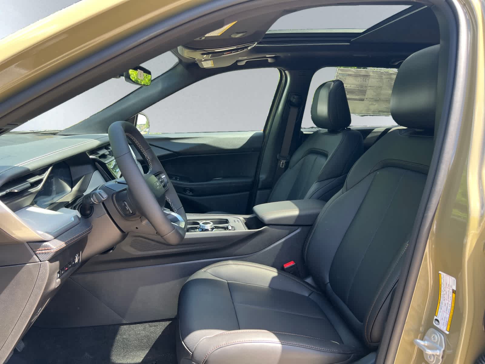new 2026 Jeep Cherokee car, priced at $44,410