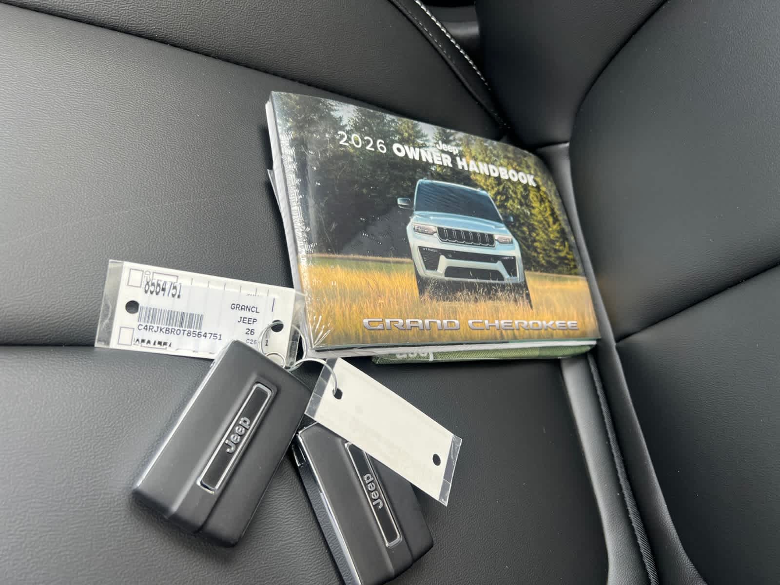 new 2026 Jeep Grand Cherokee car, priced at $53,225