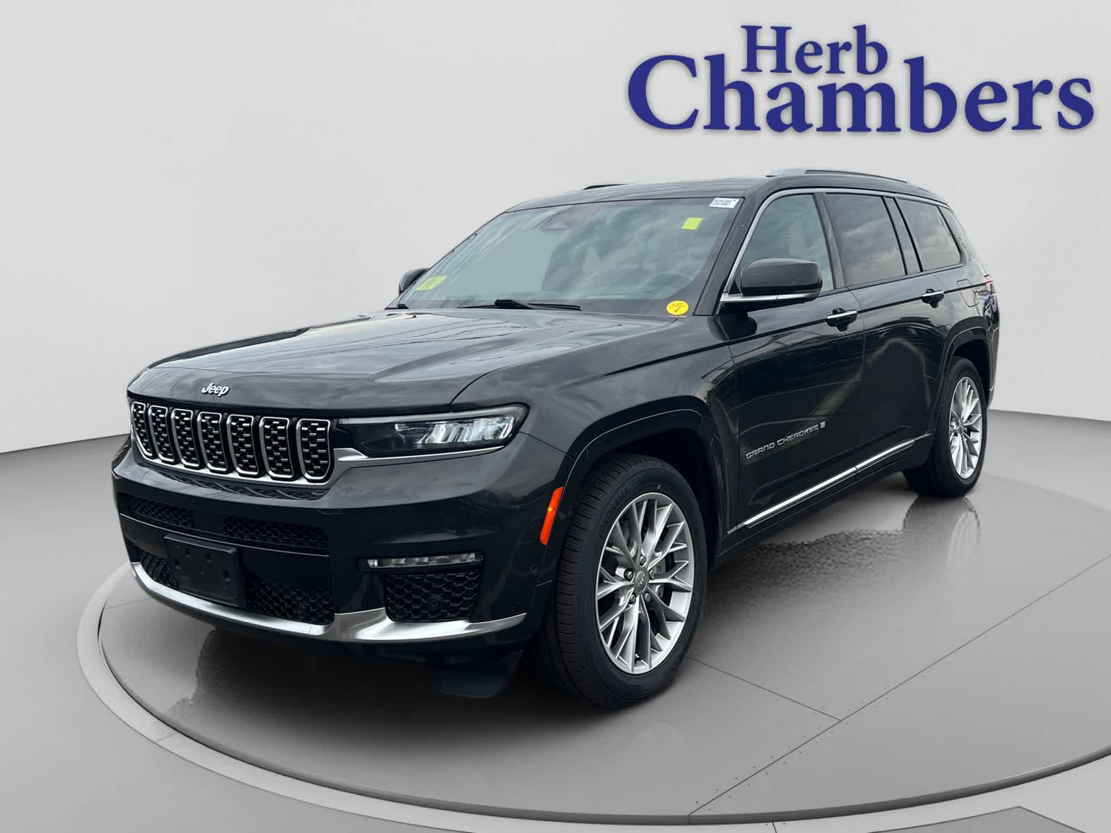 used 2023 Jeep Grand Cherokee car, priced at $39,797