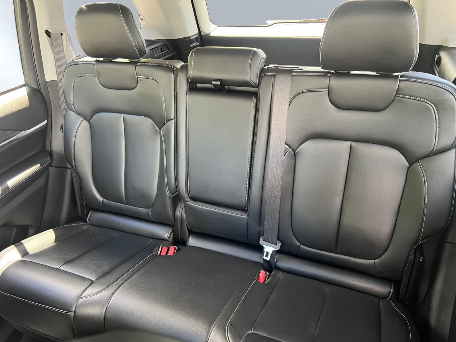 used 2023 Jeep Grand Cherokee car, priced at $35,297